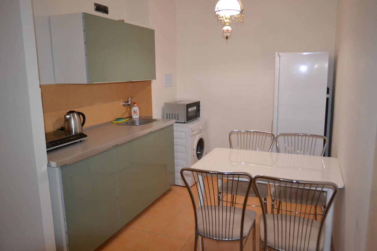 Apartment Alejni Теплице Екстериор снимка